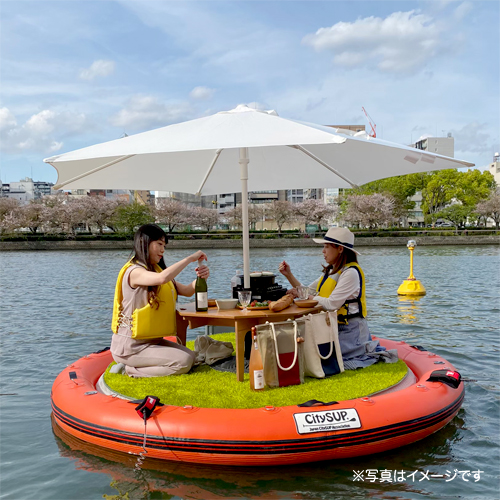 水上カフェ