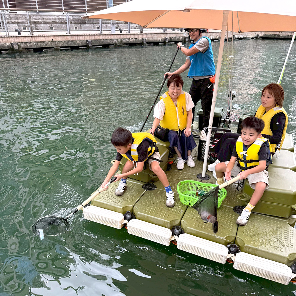 ごみをキャッチ